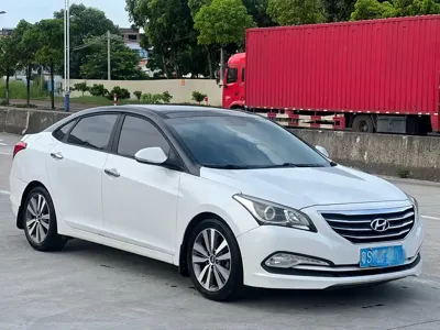Hyundai Mistra 2017, 110000 км, за 37800 CNY