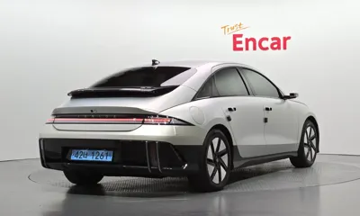 Hyundai Ioniq6 2024, 70244 км, за 33700000 KRW