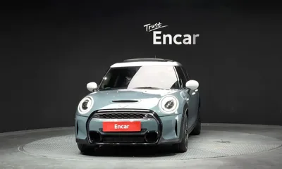 MINI Cooper 2023, 12427 км, за 32900000 KRW