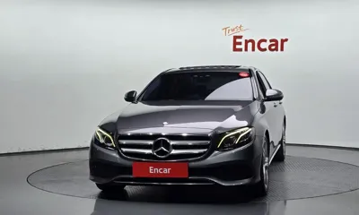 Mercedes-Benz E-Class 2017, 239528 км, за 14500000 KRW