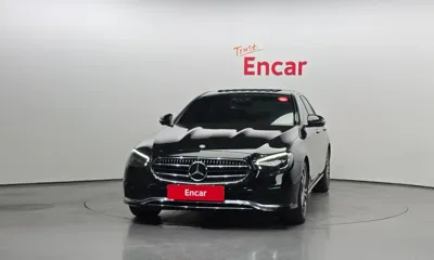 Mercedes-Benz E-Class 2023, 32880 км, за 41100000 KRW