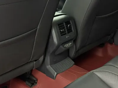 Volkswagen T-Roc 2022, 24700 км, за 123800 CNY - фото 15