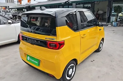 Wuling Hongguang MINIEV 2021, 10000 км, за 34962.95 CNY - фото 6
