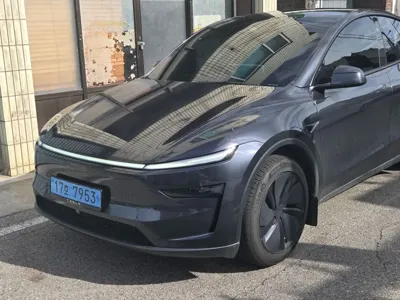 Tesla Model Y 2026, 5000 км, за 41560000 KRW