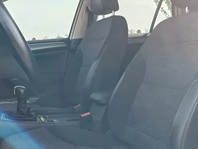 Volkswagen Golf 2018, 83000 км, за 55800 CNY - фото 9