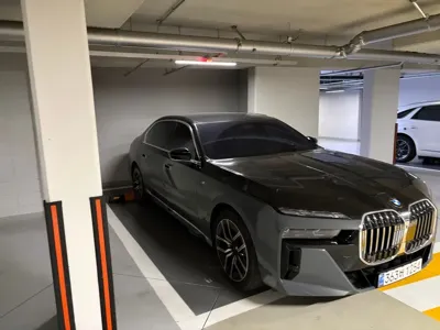 BMW 7-Series 2025, 16000 км, за 130000000 KRW