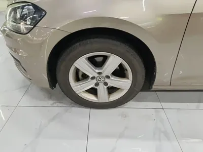 Volkswagen Golf 2019, 71100 км, за 43300 CNY - фото 23