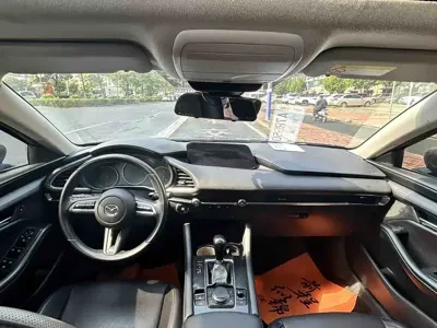 Mazda 3 Axela 2020, 90000 км, за 58800 CNY - фото 6