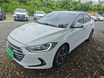 Hyundai Elantra 2019, 92800 км, за 41000 CNY - фото 1