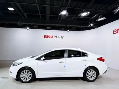 Kia K3 2014, 169235 км, за 4200000 KRW