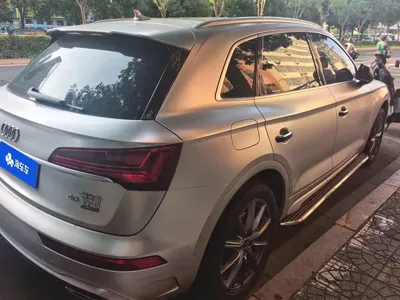 Audi Q5L 2023, 59700 км, за 182800 CNY