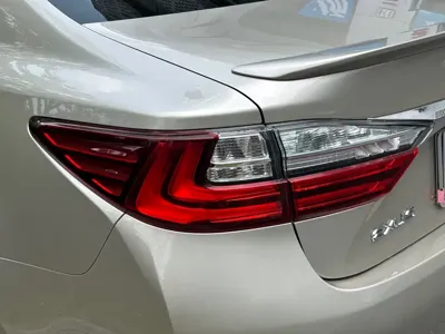 Lexus ES 2017, 120000 км, за 95800 CNY - фото 18