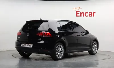 Volkswagen Golf 2016, 100744 км, за 12990000 KRW - фото 2