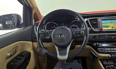 Kia Canival 2016, 183557 км, за 9700000 KRW - фото 13