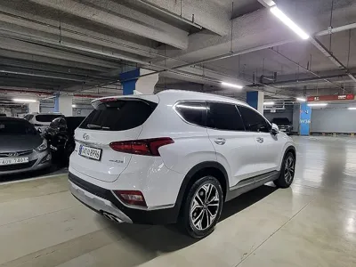Hyundai Santafe 2019, 100282 км, за 17800000 KRW