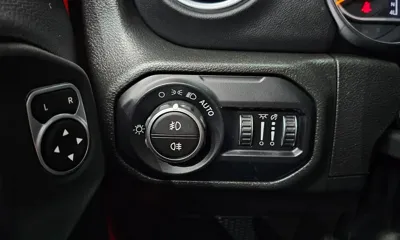 Jeep Wrangler 2023, 31976 км, за 46500000 KRW - фото 29
