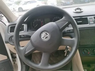 Skoda Rapid 2013, 79800 км, за 16299 CNY - фото 15