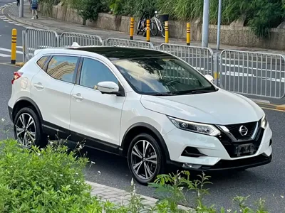 Nissan Qashqai 2020, 72000 км, за 63800 CNY