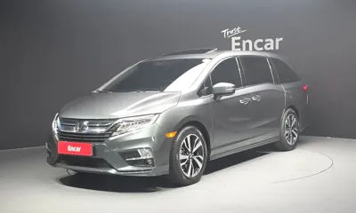 Honda Odyssey 2018, 91779 км, за 21000000 KRW - фото 1