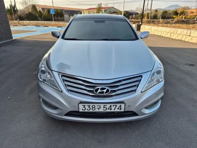 Hyundai Grandeur 2011, 133825 км, за 2990000 KRW