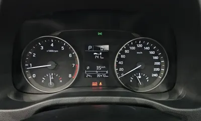 Hyundai Avante 2018, 35470 км, за 12490000 KRW - фото 8