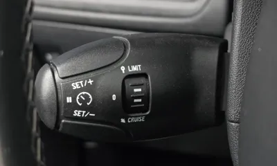 Peugeot 2008 2018, 30891 км, за 8500000 KRW - фото 19