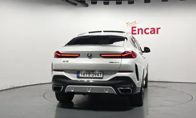 BMW X6 2021, 48657 км, за 65800000 KRW