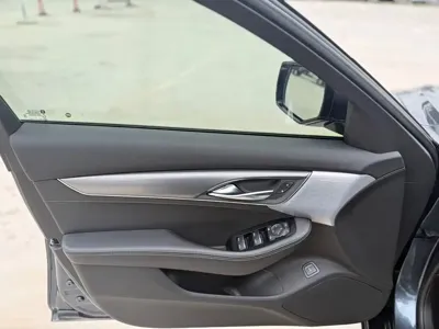 Cadillac CT5 2021, 62000 км, за 99800 CNY