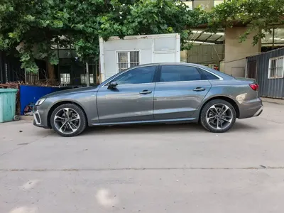 Audi A4L 2023, 18000 км, за 153800 CNY