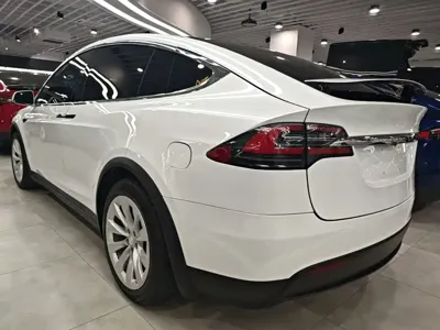 Tesla Model X 2019, 94500 км, за 254300 CNY - фото 5