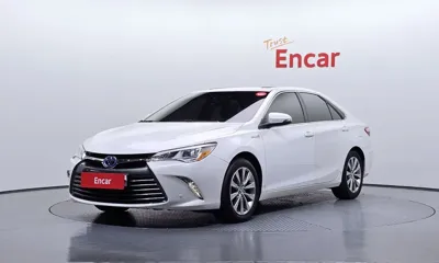 Toyota Camry · 2017 год