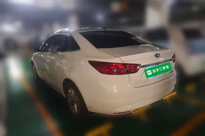 Ford Escort 2017, 156500 км, за 28377.6 CNY - фото 4