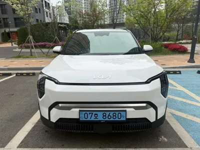 Kia EV3 2025, 14800 км, за 25400000 KRW