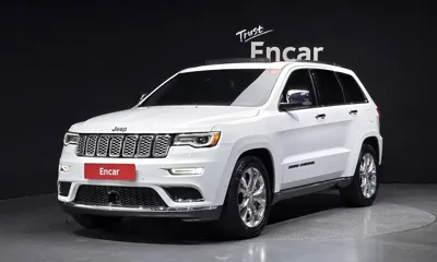 Jeep Cherokee · 2021 год