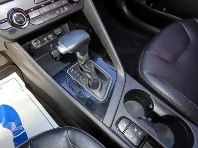 Kia Niro 2018, 126102 км, за 10800000 KRW - фото 9