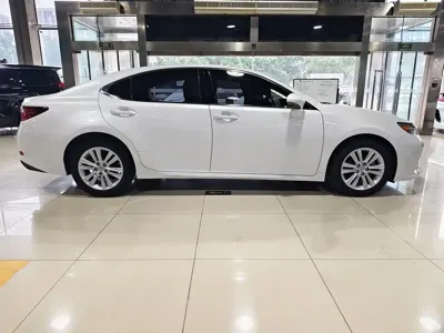Lexus ES 2014, 50000 км, за 128000 CNY - фото 7
