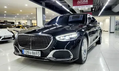 Mercedes-Benz S-Class · 2023 год