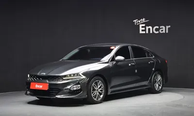 Kia K5 · 2020 год