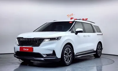 Kia Canival · 2023 год