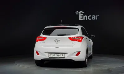 Hyundai i30 2016, 122482 км, за 6890000 KRW
