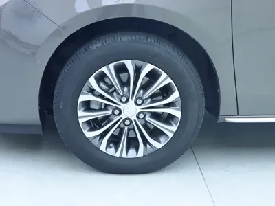 Buick GL8 2023, 31600 км, за 159800 CNY