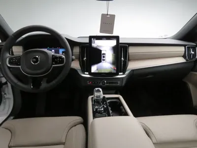Volvo S90 2026, 681 км, за 60500000 KRW - фото 8