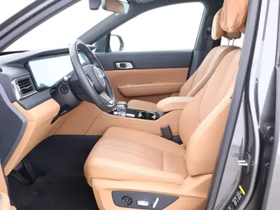 Li Auto Li ONE 2021, 78000 км, за 98000 CNY - фото 14