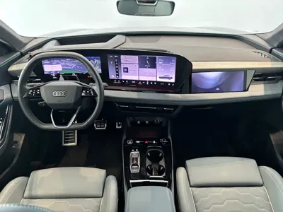 Audi 奥迪Q6L Sportback e-tron 2025, 10000 км, за 246800 CNY - фото 7