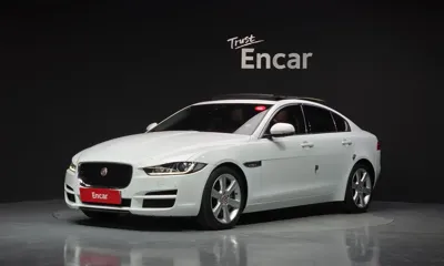 Jaguar XE · 2016 год