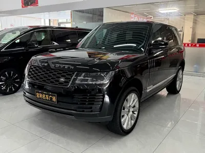 Land Rover Range Rover 2023, 53000 км, за 738800 CNY
