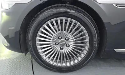 Genesis G90 2021, 142282 км, за 18701.89 USD