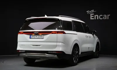 Kia Canival 2023, 40133 км, за 33000000 KRW