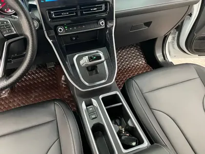 Haval M6 2023, 31000 км, за 75000 CNY - фото 12