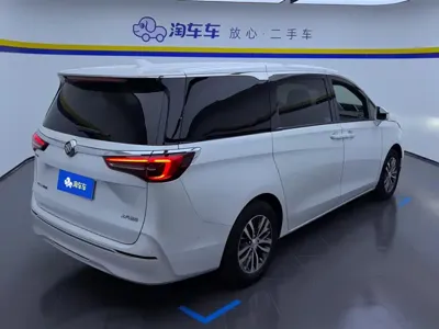 Buick GL8 2021, 57000 км, за 175799 CNY